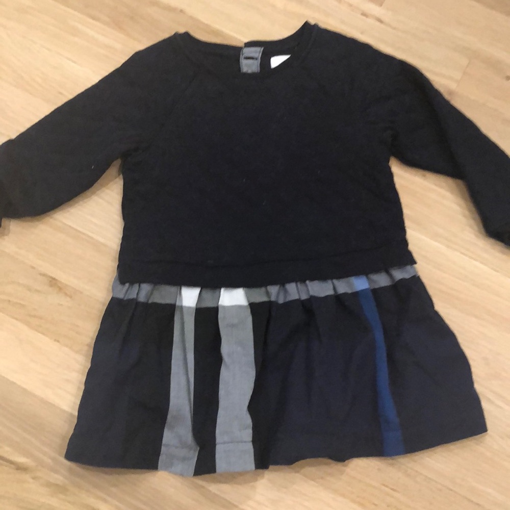 Burberry kids dress with plaid check skirt